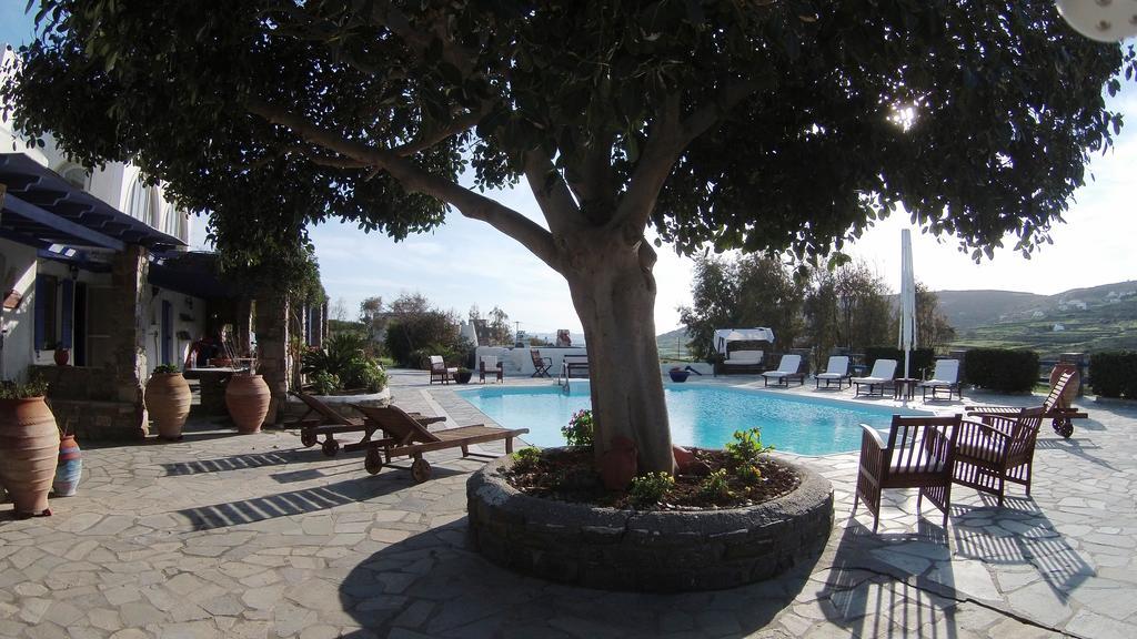 Arokaria Hideaway Suites Krotiri Habitación foto